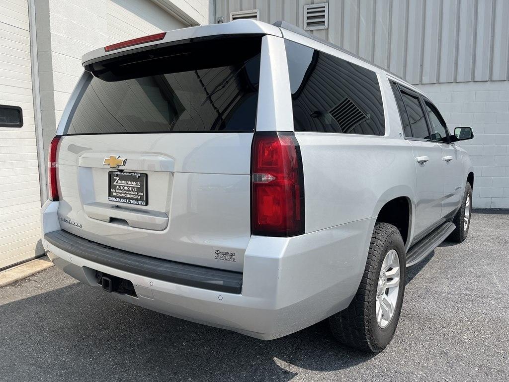 Chevrolet Suburban  2017