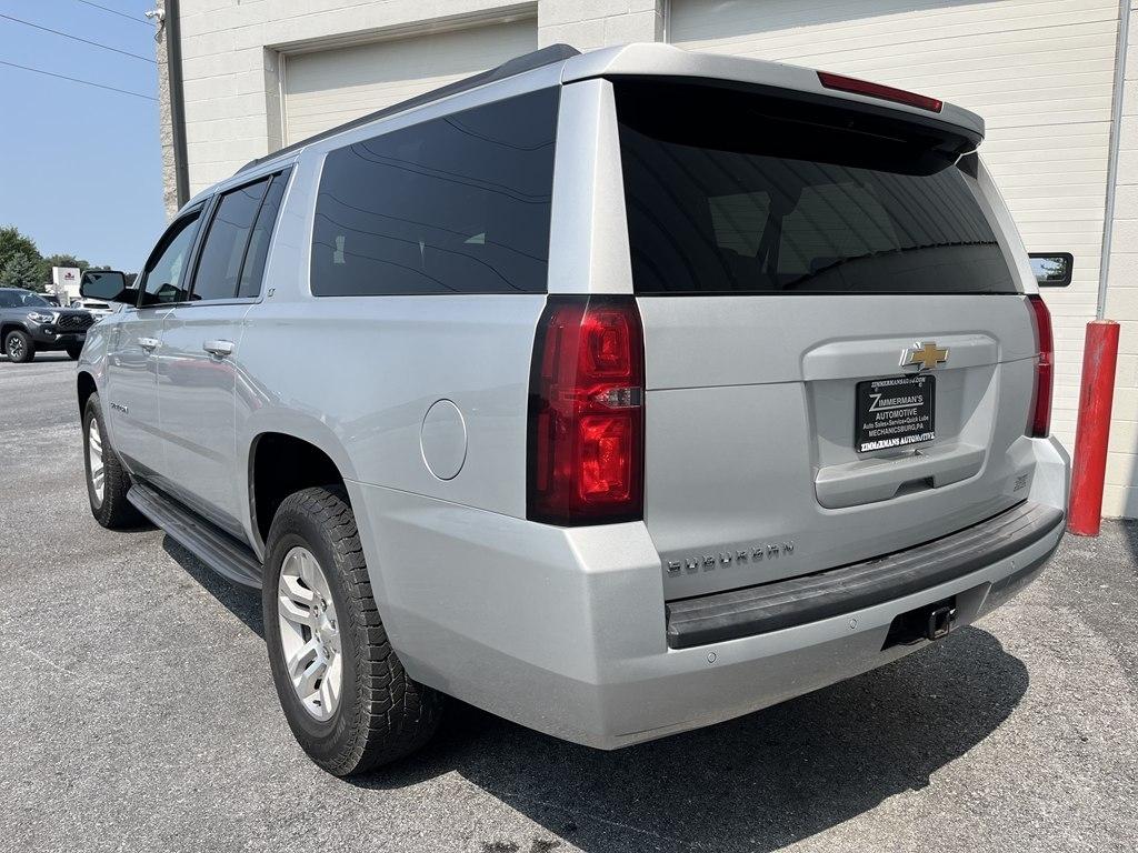 Chevrolet Suburban  2017