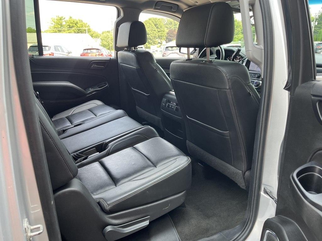 Chevrolet Suburban  2017