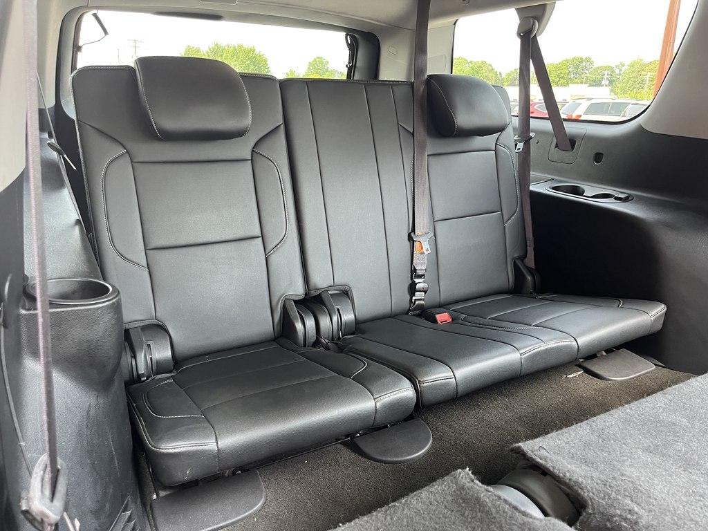 Chevrolet Suburban  2017