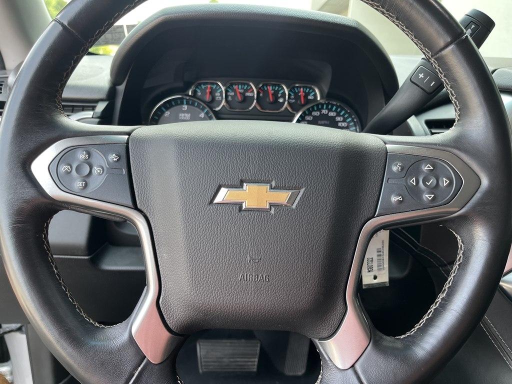 Chevrolet Suburban  2017