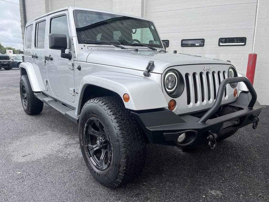 Jeep Wrangler  2011