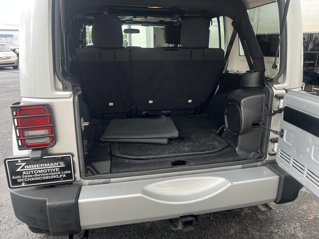 Jeep Wrangler  2011