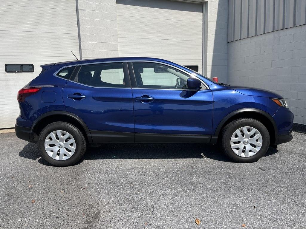 Nissan Rogue Sport  2018