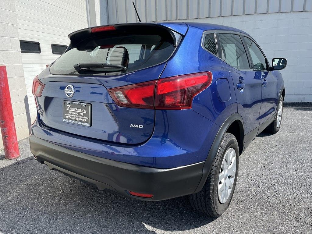 Nissan Rogue Sport  2018