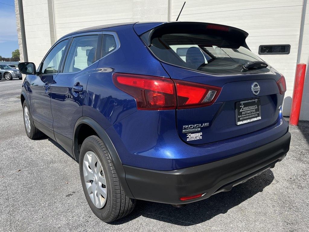 Nissan Rogue Sport  2018
