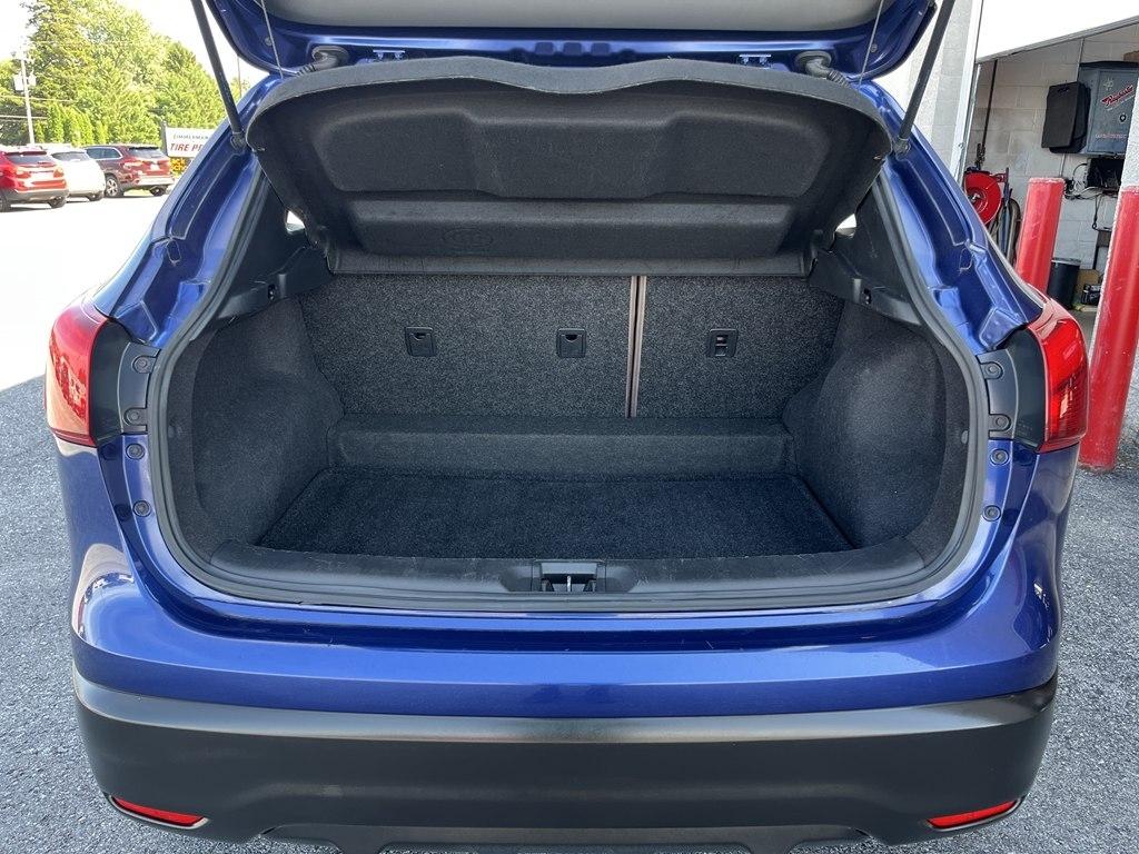 Nissan Rogue Sport  2018