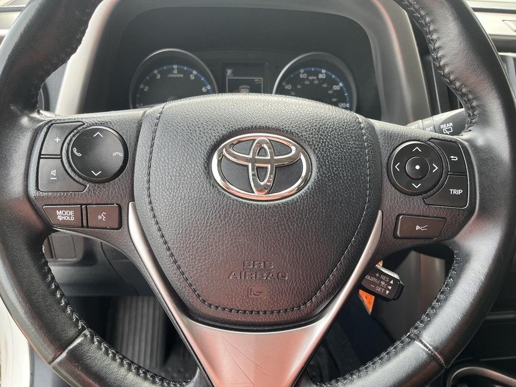 Toyota RAV4  2017