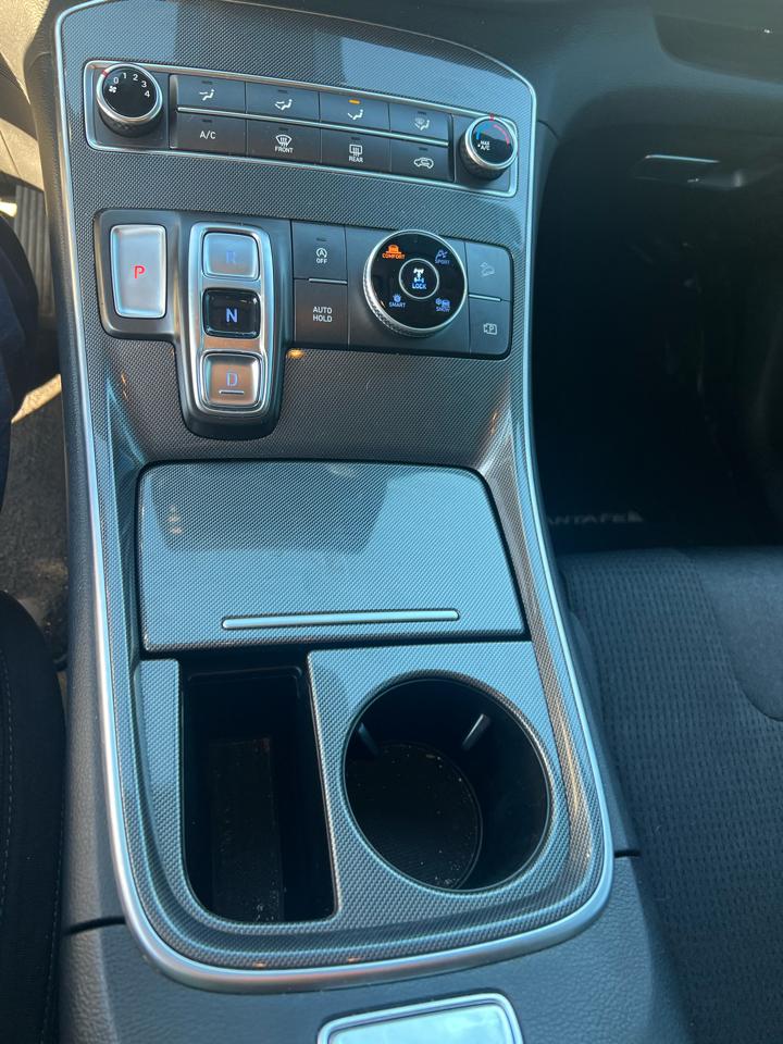 Hyundai Santa Fe SE AWD 2023