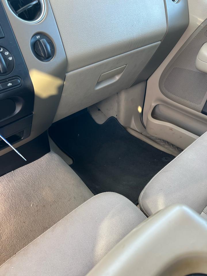 Ford F-150 XLT SuperCrew 2WD 2004