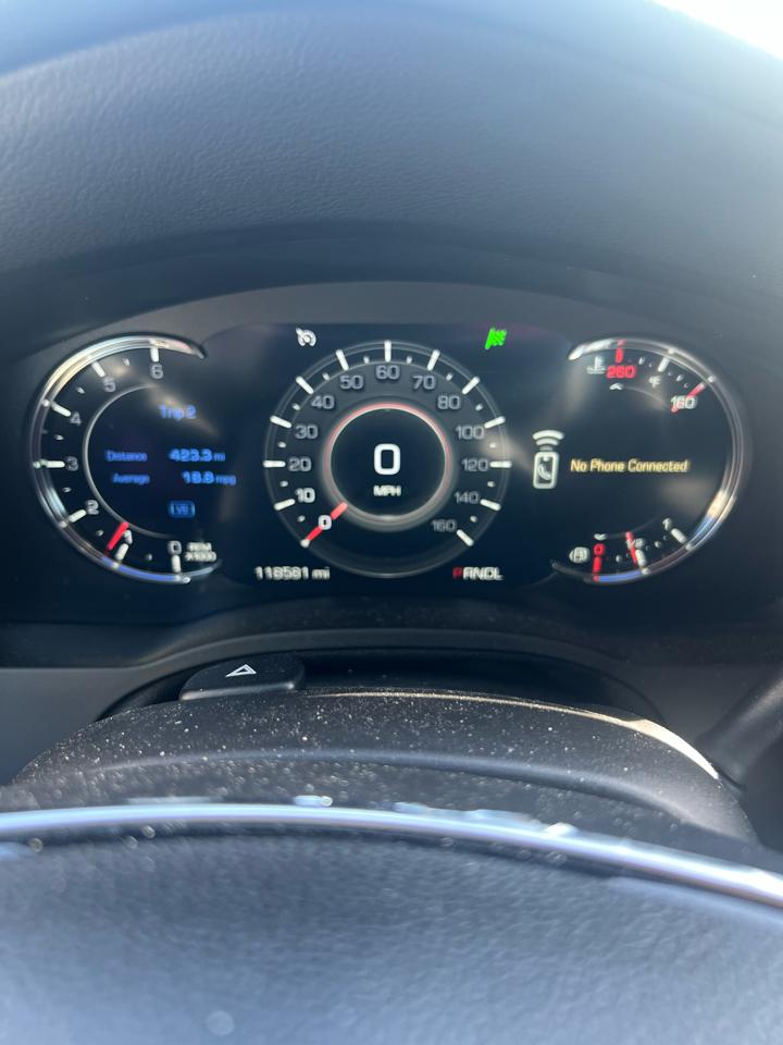 Cadillac Escalade Luxury 2WD 2017