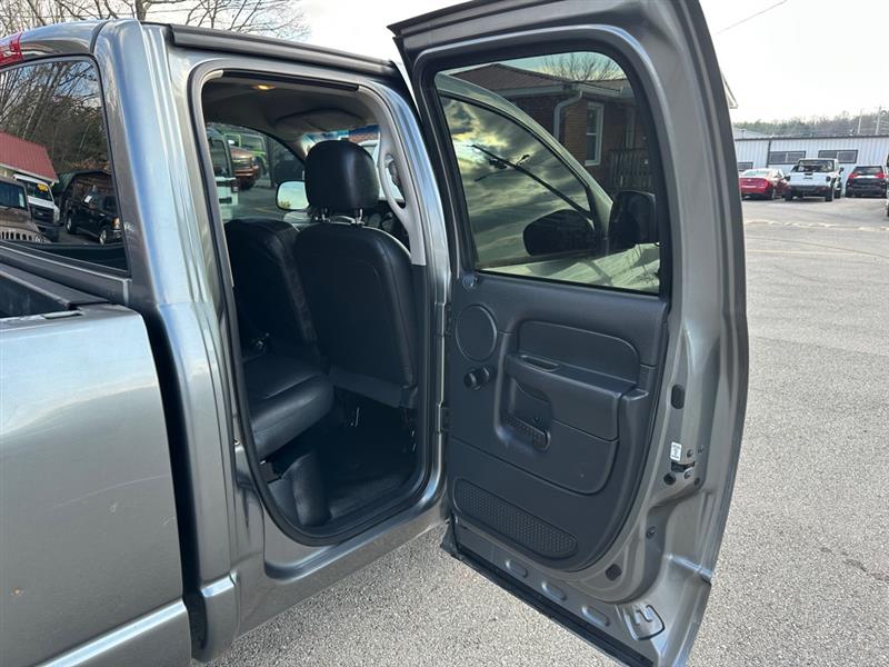 Dodge Ram 1500  2005