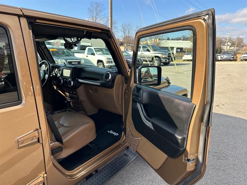 Jeep Wrangler  2015