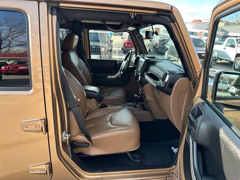 Jeep Wrangler  2015