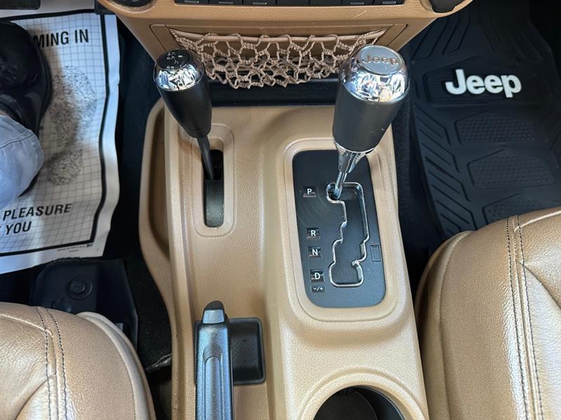 Jeep Wrangler  2015