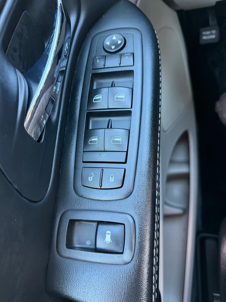 Chrysler Town & Country  2016