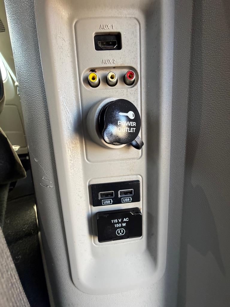 Chrysler Town & Country  2016