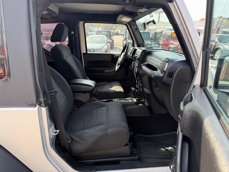 Jeep Wrangler Sport 2012