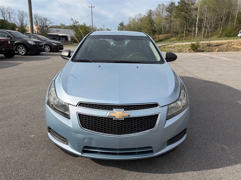 Chevrolet Cruze LS 2012