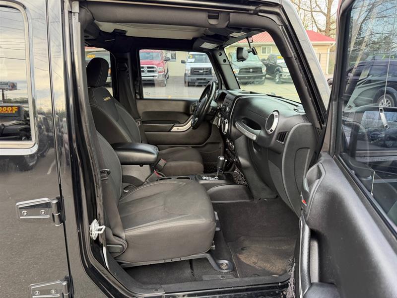 Jeep Wrangler Sahara 2015