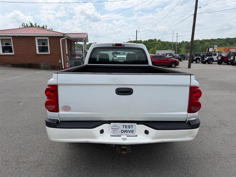 Dodge Dakota  2010