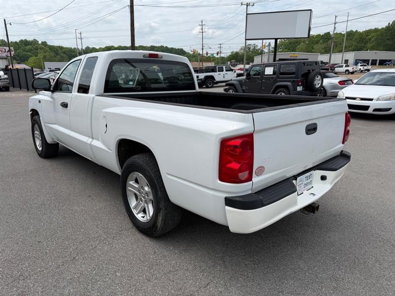 Dodge Dakota  2010
