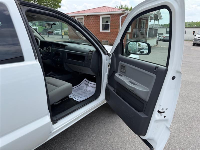 Dodge Dakota  2010
