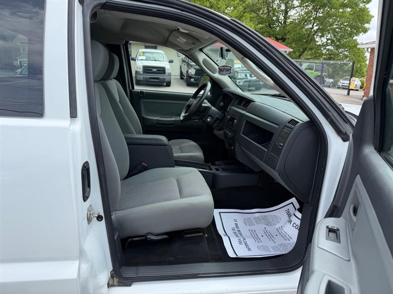 Dodge Dakota  2010