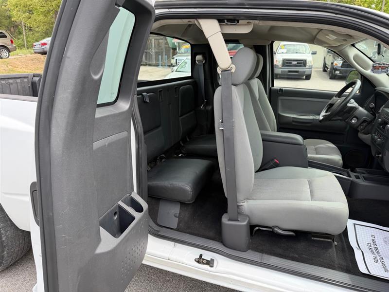 Dodge Dakota  2010