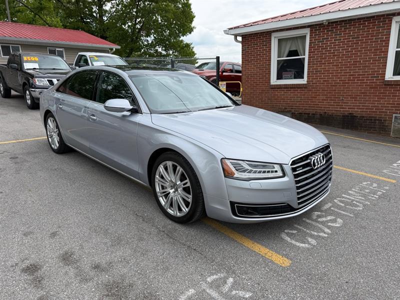 Audi A8  2015