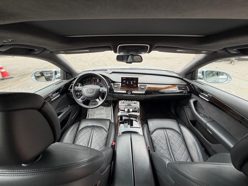 Audi A8  2015