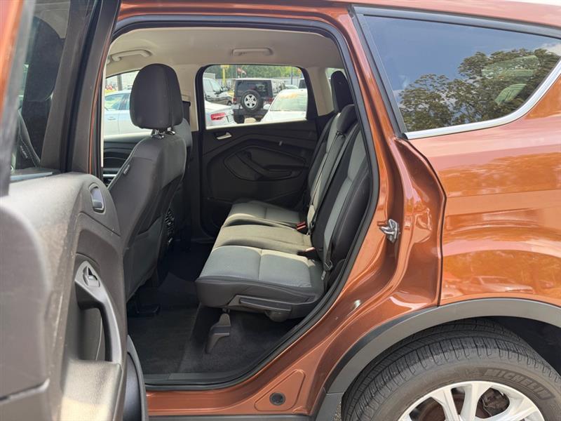 Ford Escape  2017