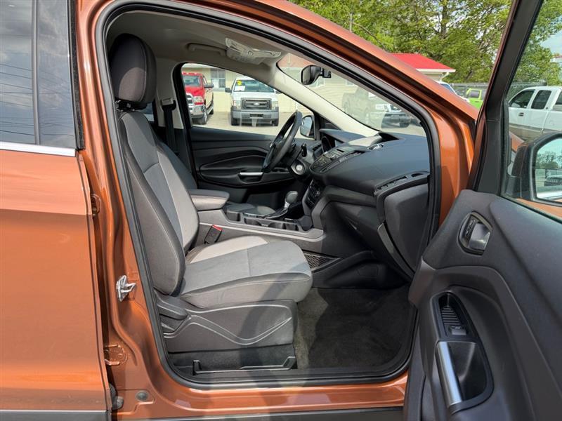 Ford Escape  2017