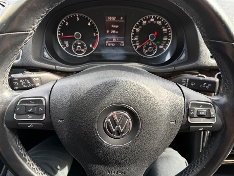 Volkswagen Jetta  2013