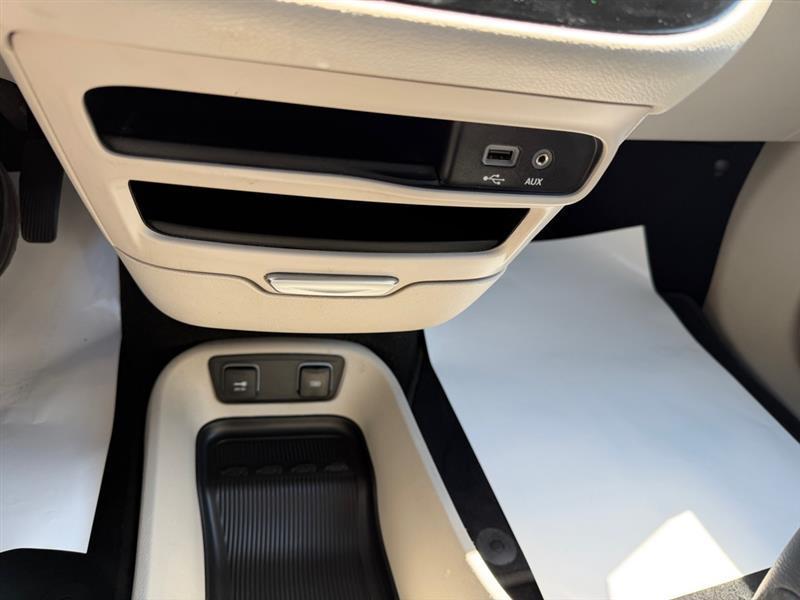 Chrysler Pacifica Touring L 2020