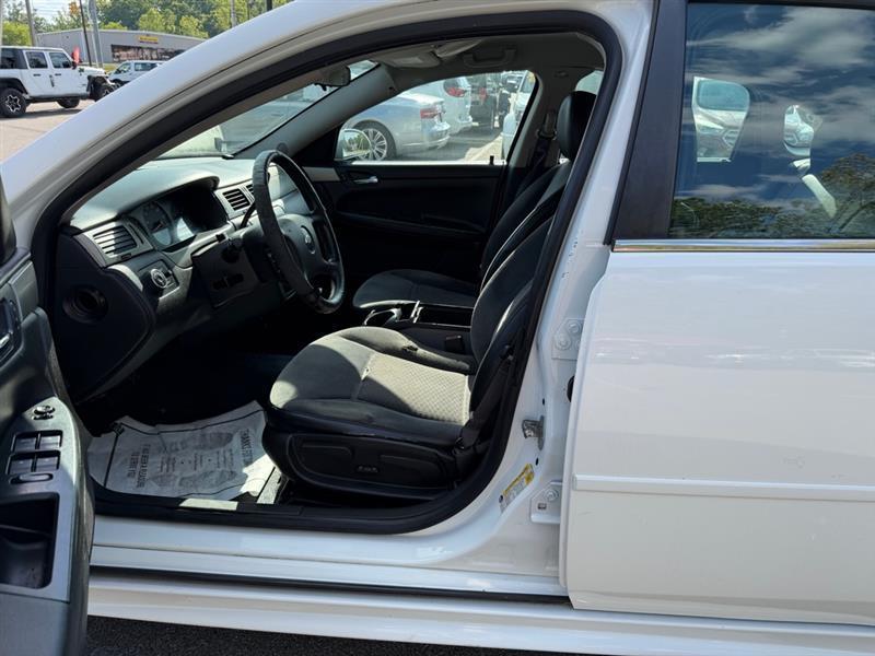 Chevrolet Impala  2012