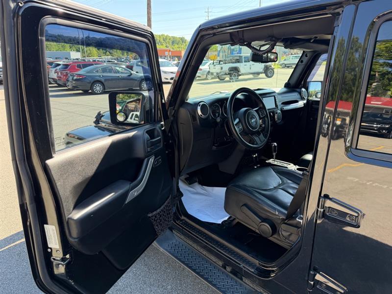Jeep Wrangler  2013