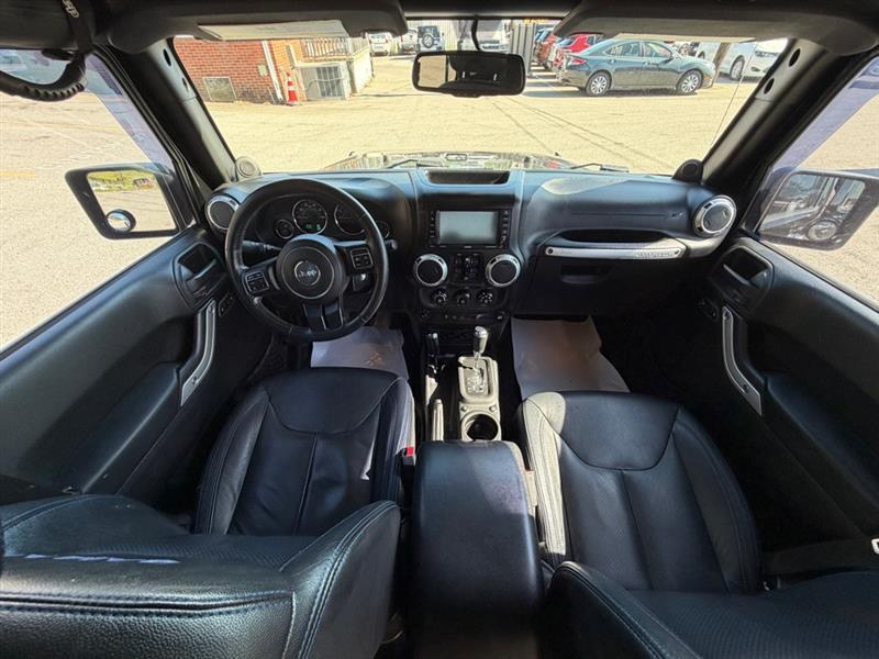 Jeep Wrangler  2013