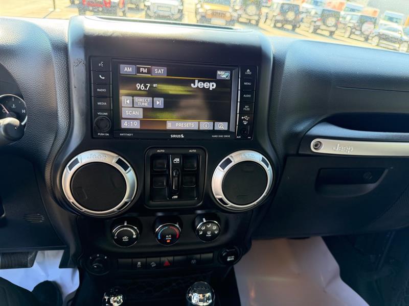 Jeep Wrangler  2013