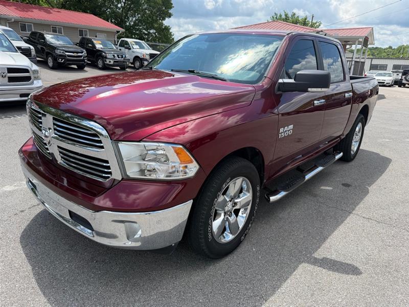 2017 RAM 1500 SLT