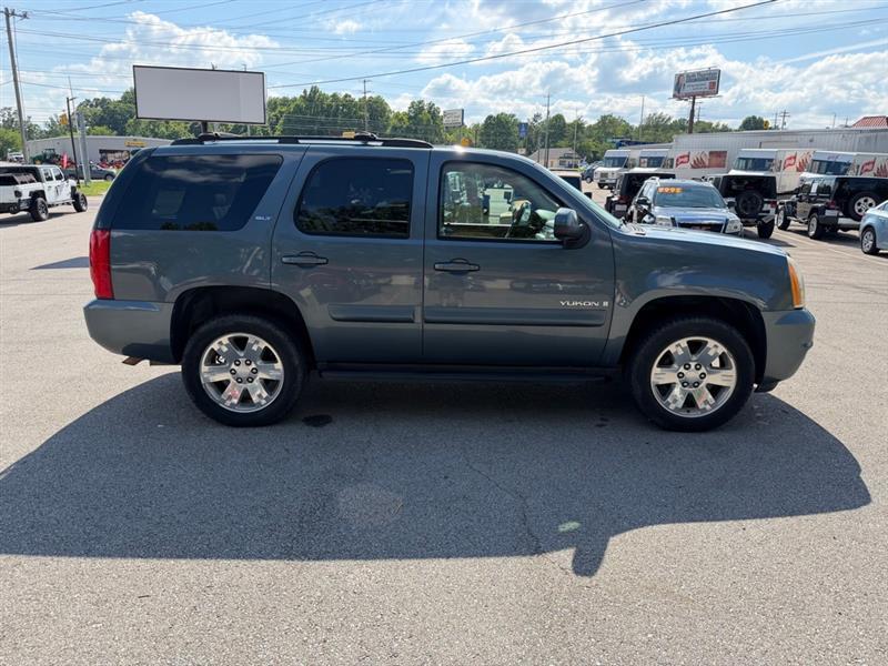 GMC Yukon  2008