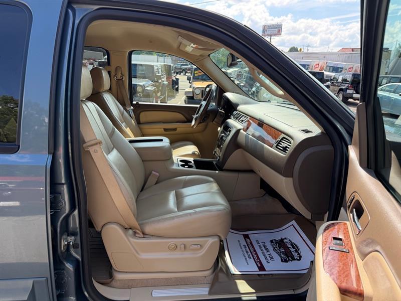 GMC Yukon  2008