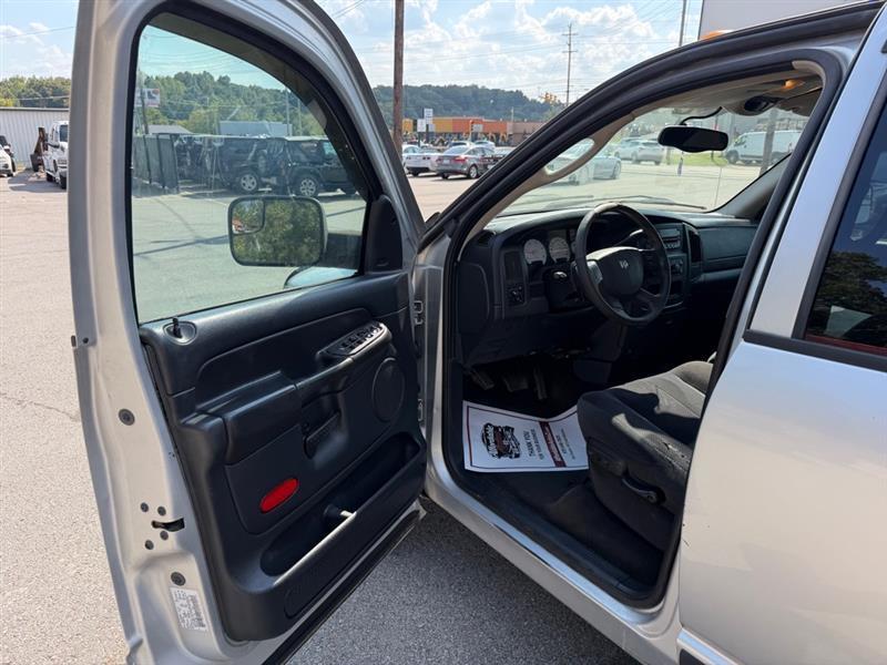 Dodge Ram 3500  2004