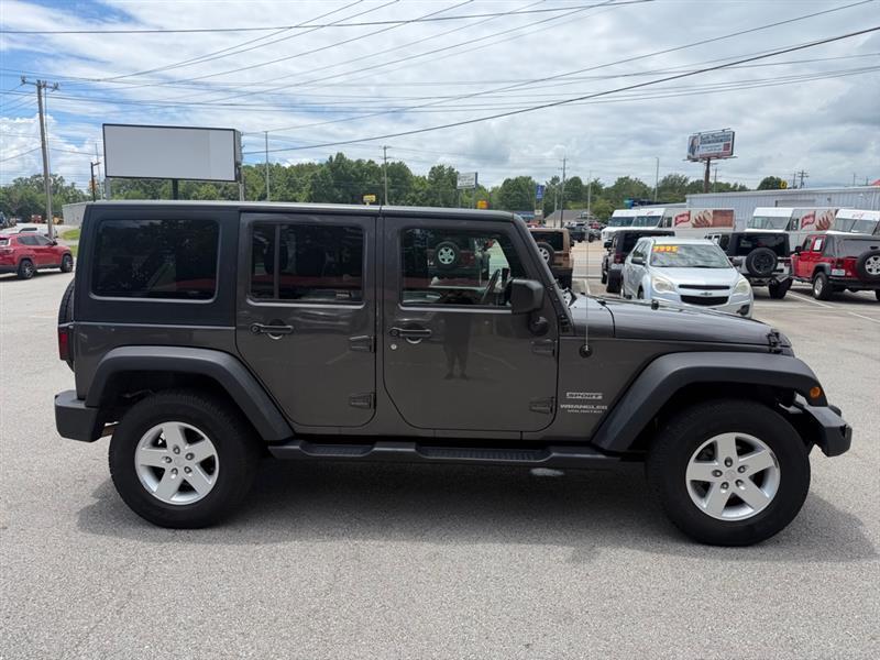 Jeep Wrangler  2017