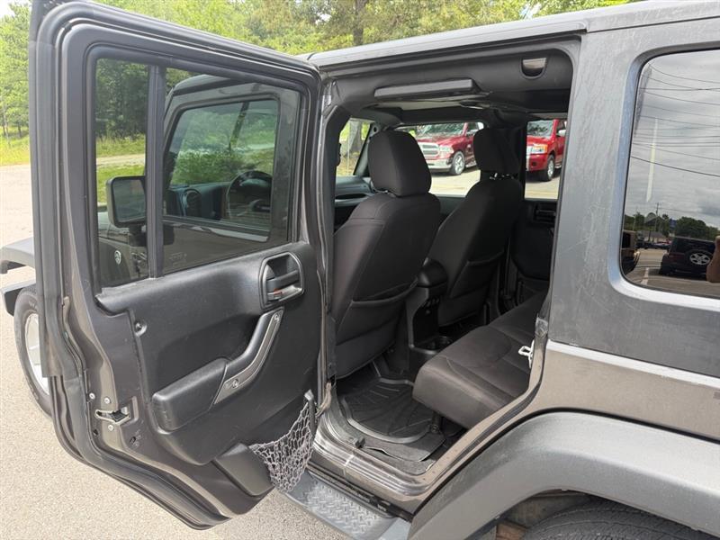 Jeep Wrangler  2017