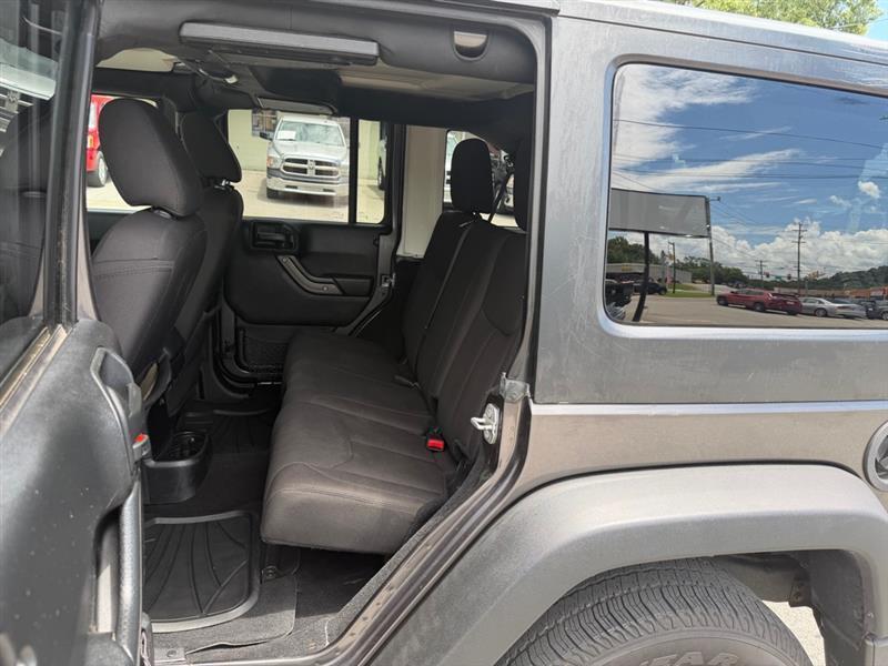 Jeep Wrangler  2017