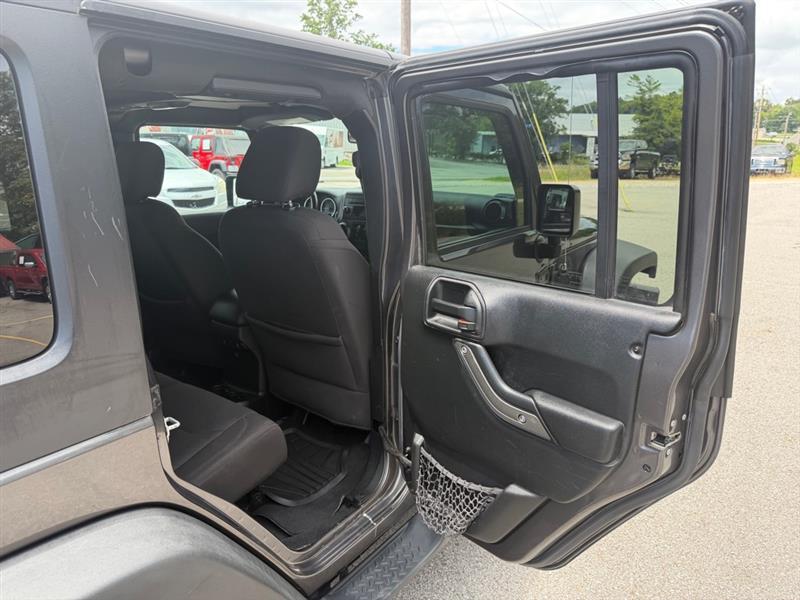 Jeep Wrangler  2017