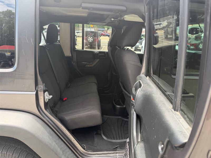 Jeep Wrangler  2017