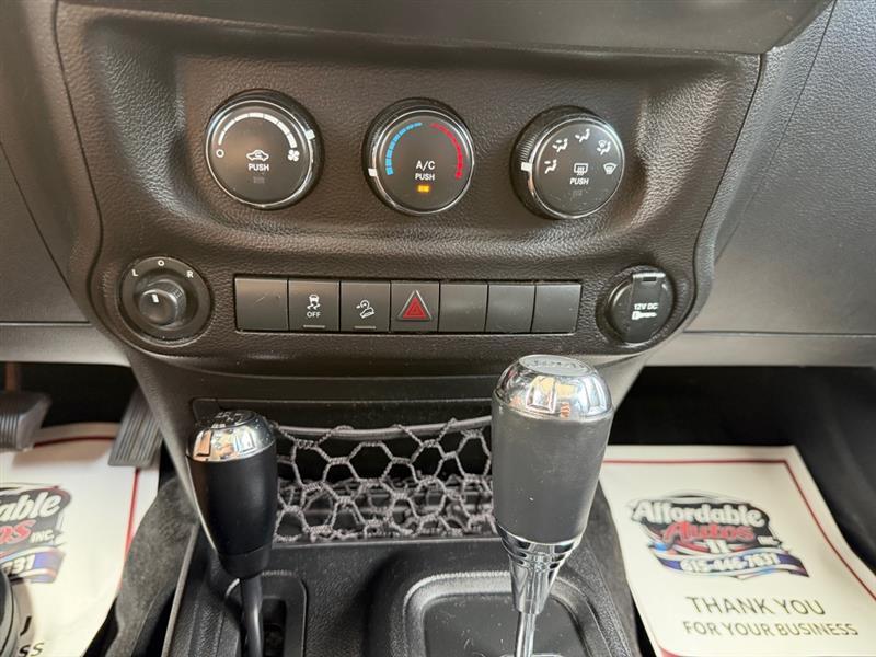 Jeep Wrangler  2017