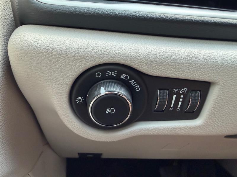 Chrysler Pacifica  2018